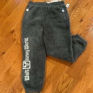 WDW Fleece Joggers, size Med
